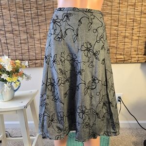 Floral Tweed Pleated Skirt